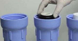 Установка угольных фильтров для воды и вытяжки от 3663 рублей в Топках